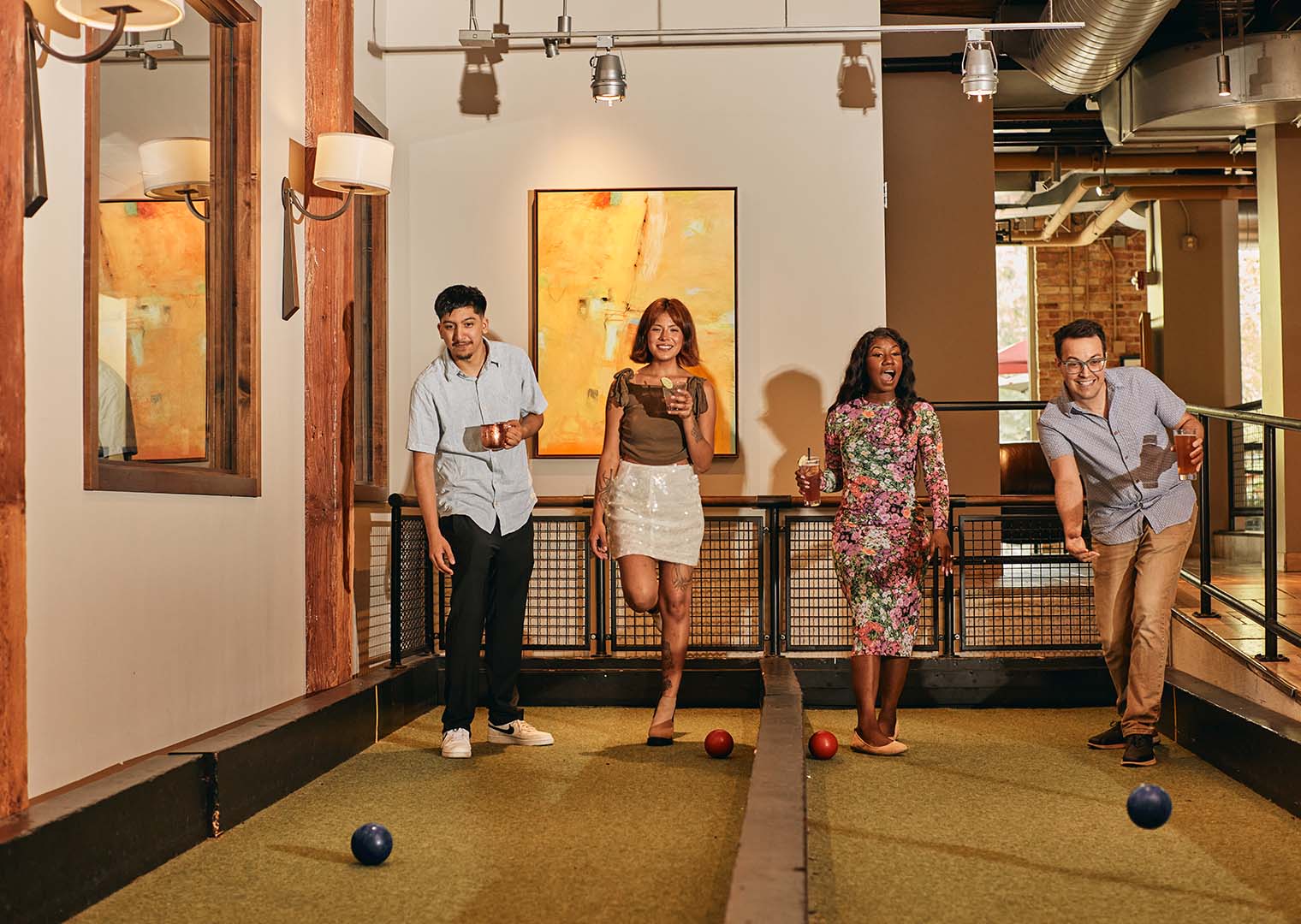 Emerging restaurant brands, Pinstripes Bowling & Bocce